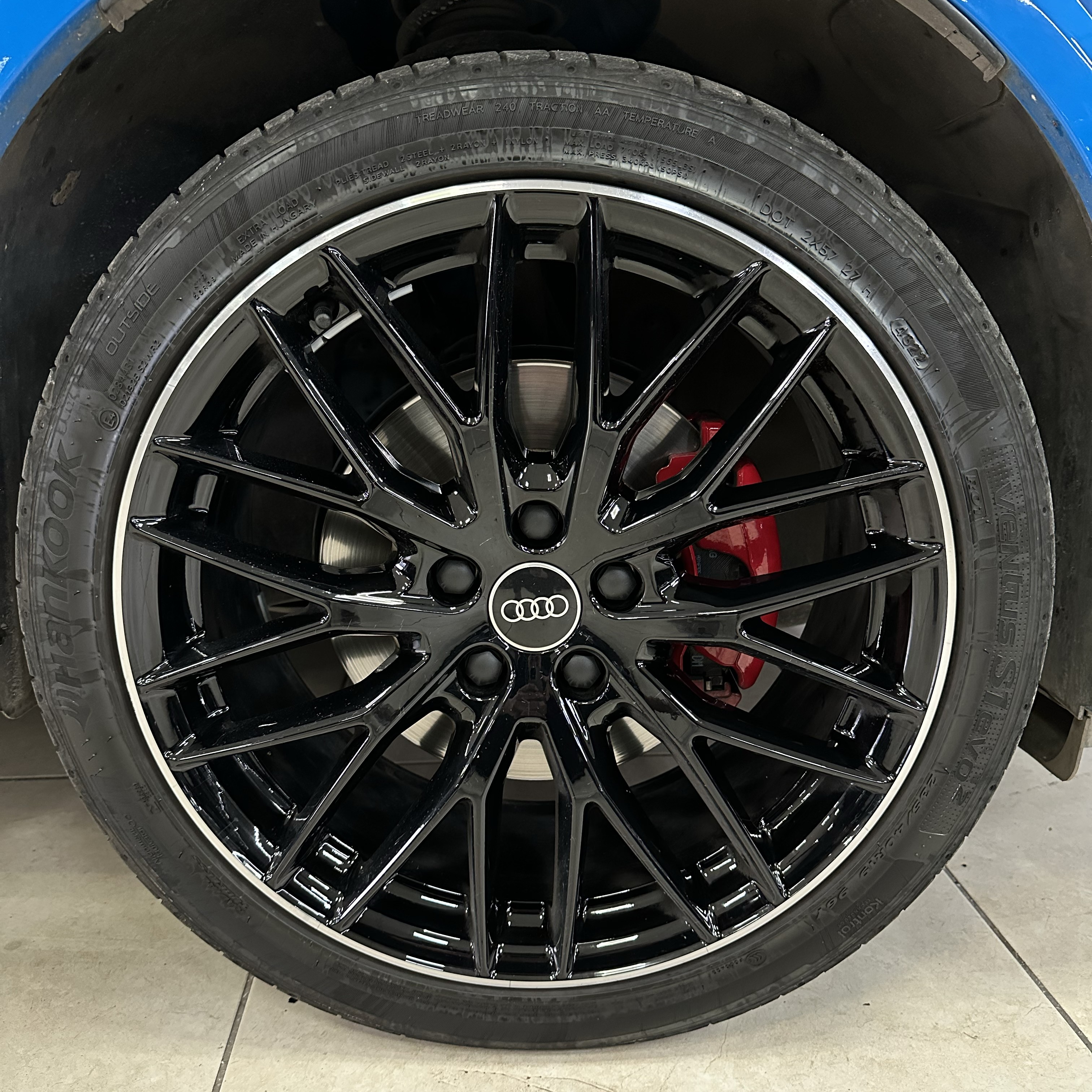 Audi Q2 2022 Blue