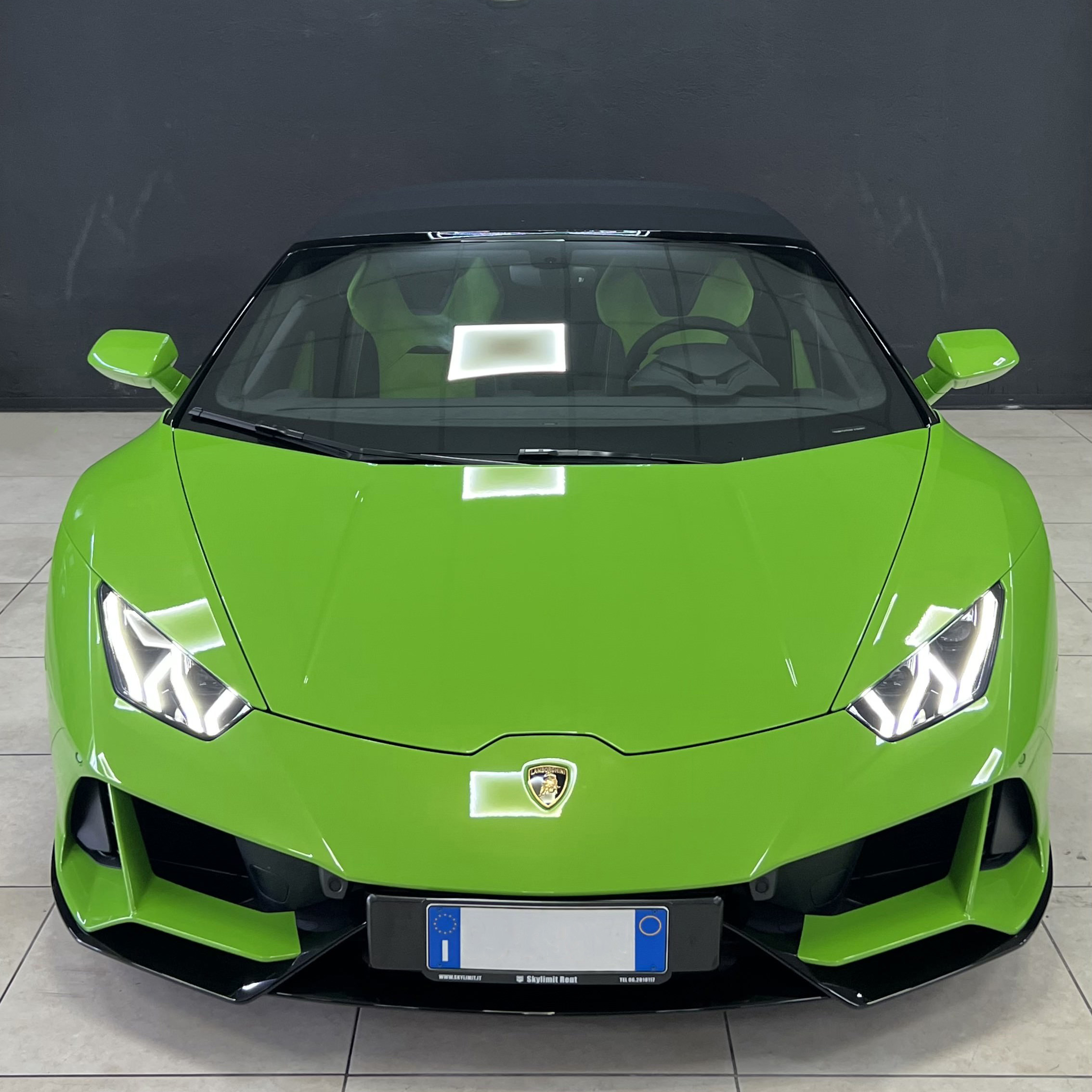 Noleggio Auto Lamborghini Huracàn Evo Spyder