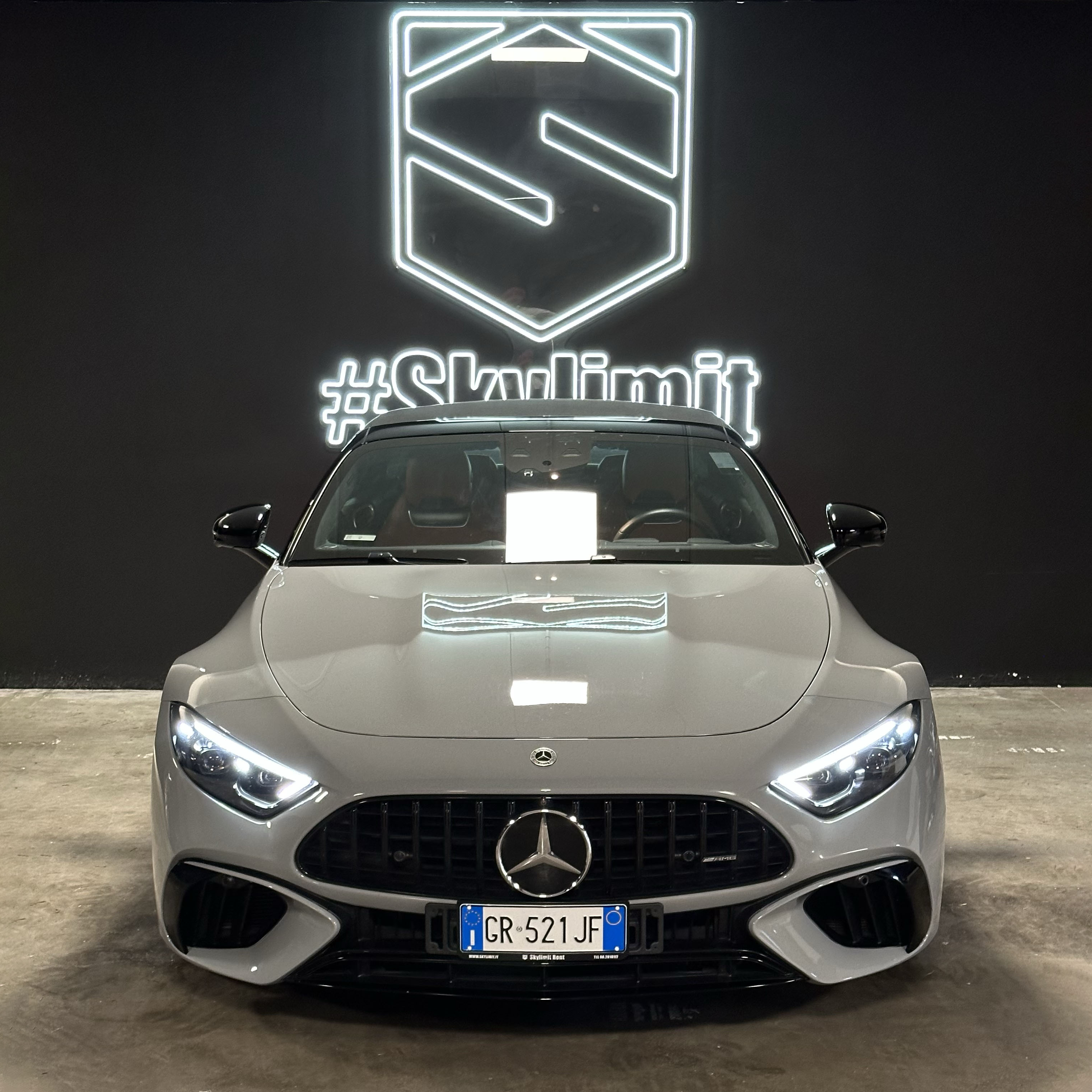 noleggio  Mercedes SL63