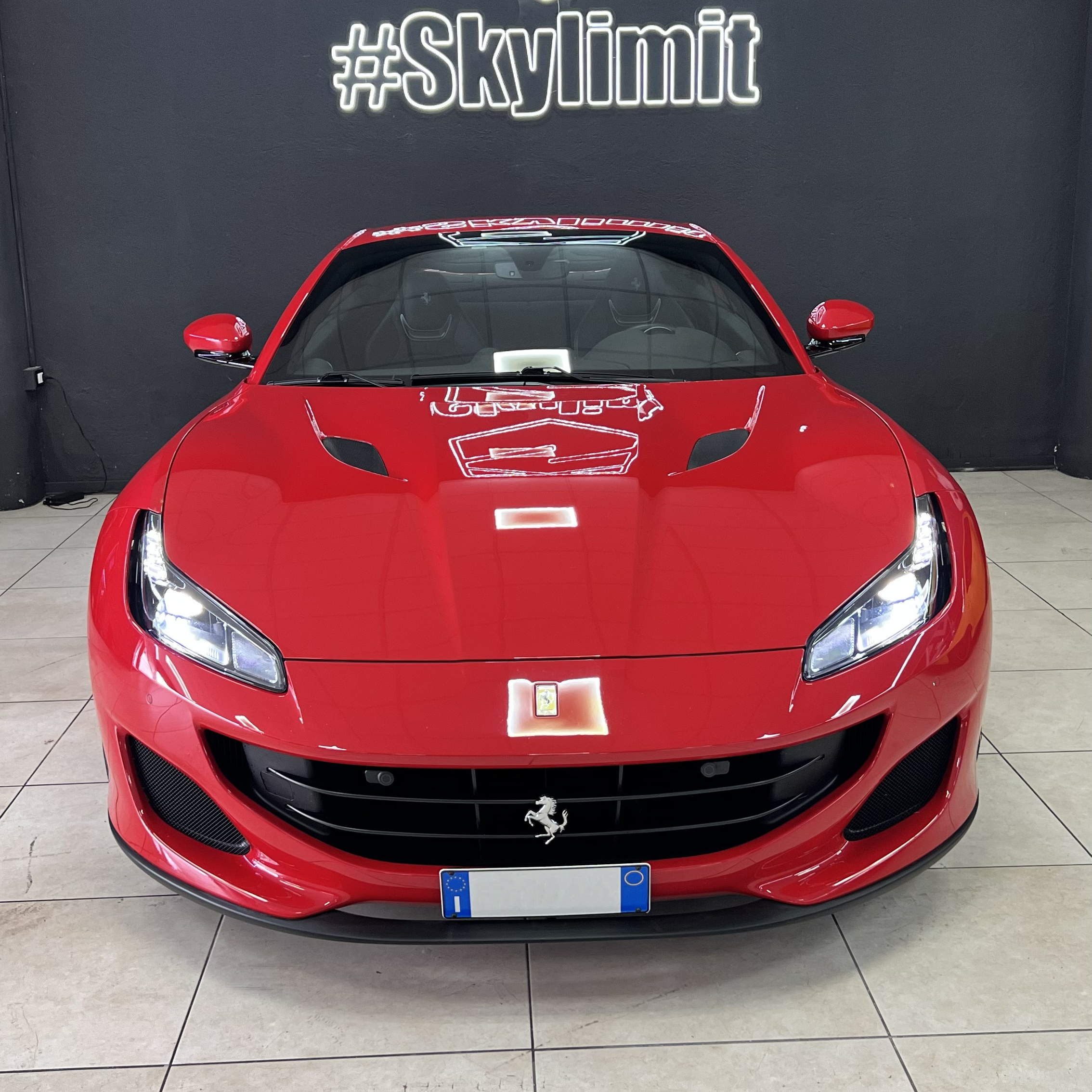 Noleggio Auto Ferrari Portofino 